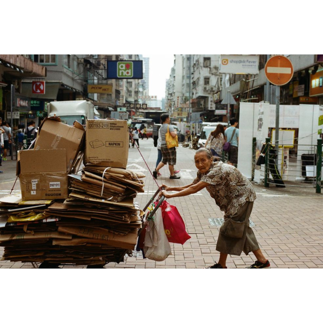 V Cycle is empowering cardboard grannies through recycling!